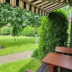 Üdülőpark Osrodek Domkow Letniskowych Sztorm