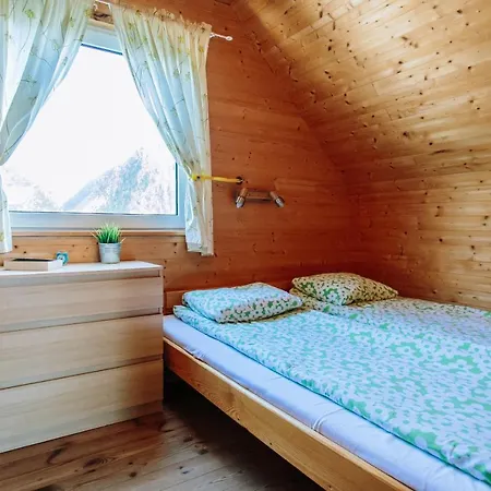 Osrodek Domkow Letniskowych Sztorm Tatil parkı